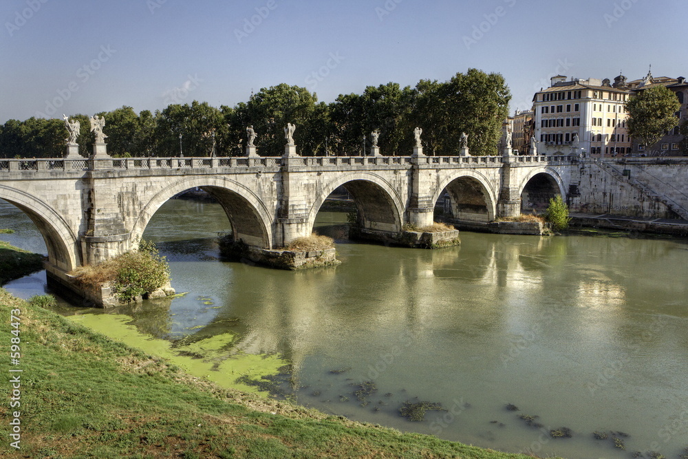 Ange à la lance du Pont Saint-Ange - Rome, Italie
