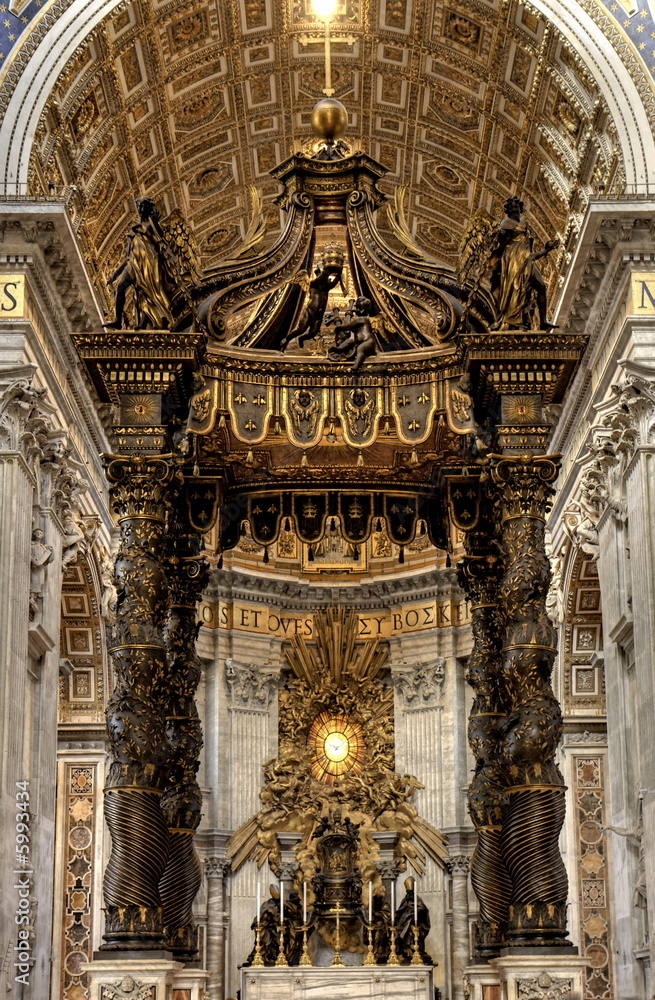 Baldaquin de la Basilique Saint-Pierre - Vatican, Rome, Italie