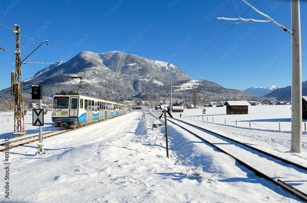Neuer Triebzug der Bayerischen Zugspitzbahn