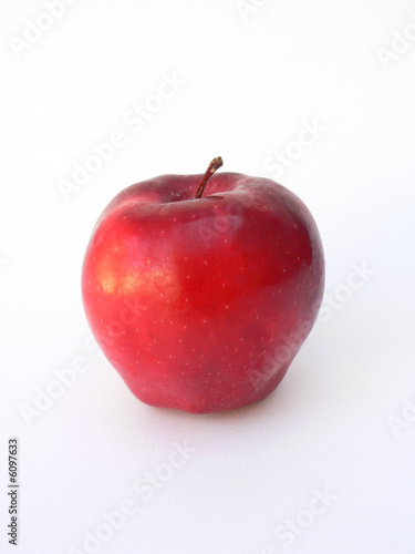 red apple isolated on white background