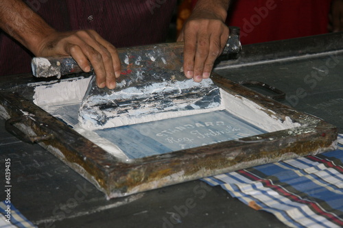HAND SCREEN PRINTING