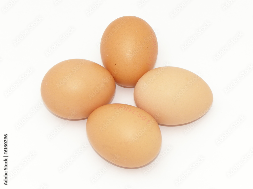 quatres oeufs