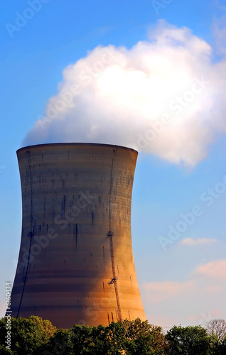 Nuclear cooling tower