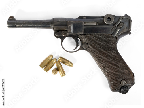 Gun
