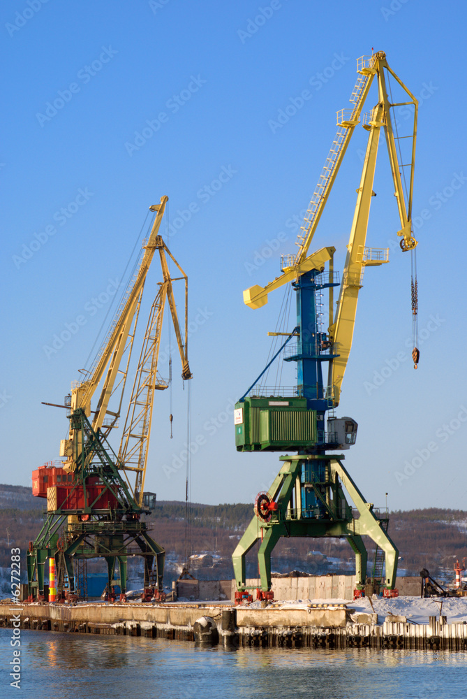 Port o Murmansk. Cranes loading coal. Port o Murmansk. Cranes loading coal.