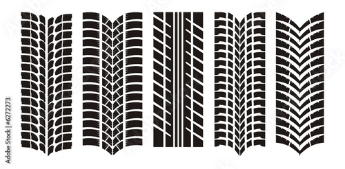 Vector image of car tyre prints