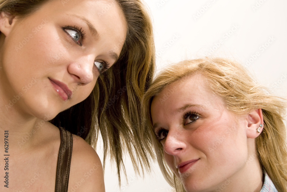 Looking each other Looking each other