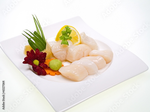 jakobsmuschel sashimi