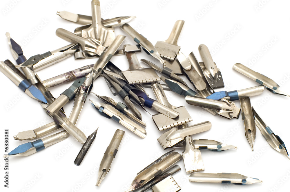object on white: tools - drawing-pen object on white: tools - drawing-pen