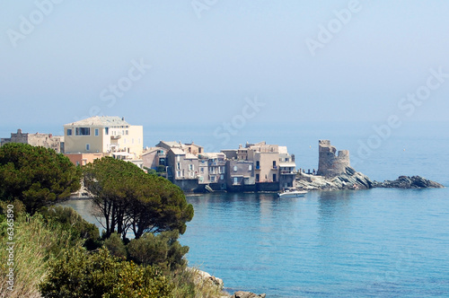 village sur la mer
