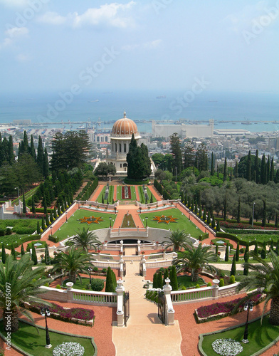 Bahai Srine Garden, Haifa, Israel photo