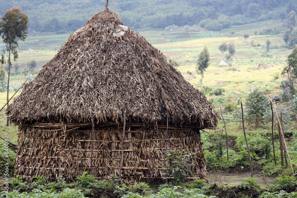 Choza africana - Ruanda Stock Photo | Adobe Stock