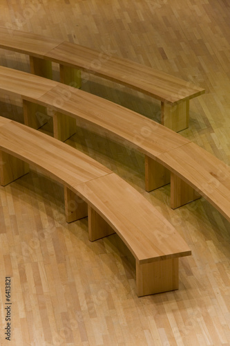 Fototapeta Naklejka Na Ścianę i Meble -  Circular wooden benches