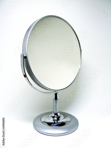 Makeup mirror