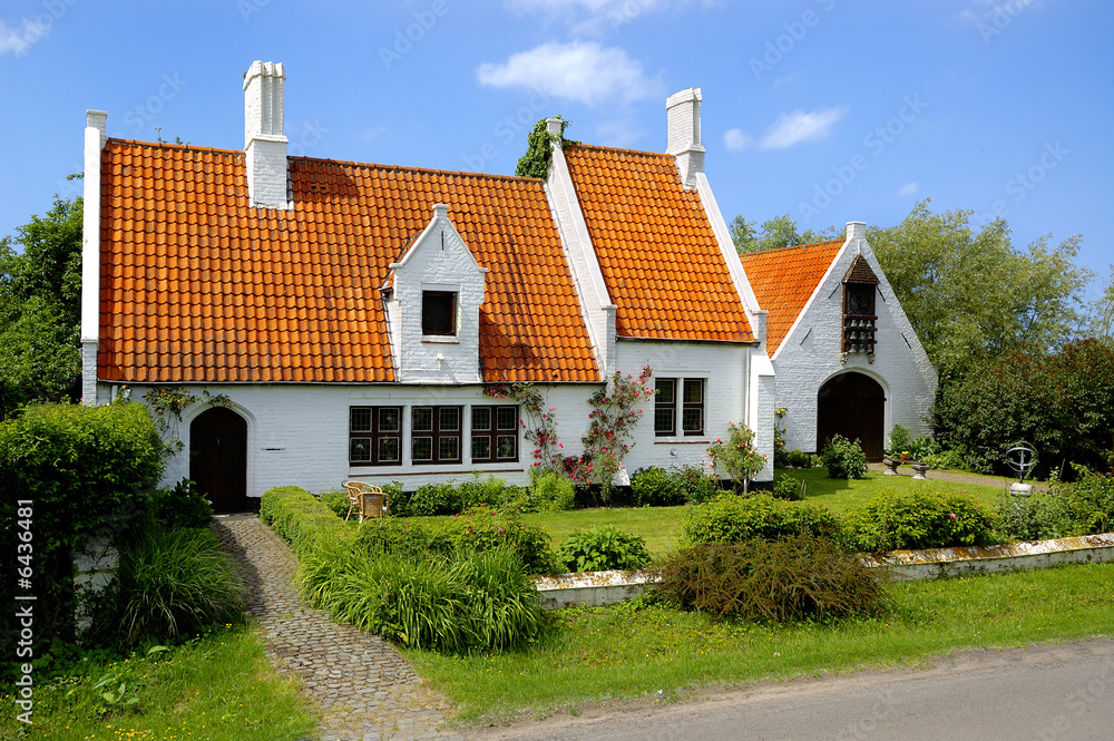 Traditional countryside house in Holland province Traditional countryside house in Holland province