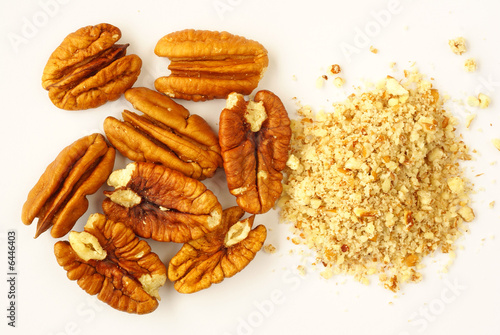 Whole and grated pecans