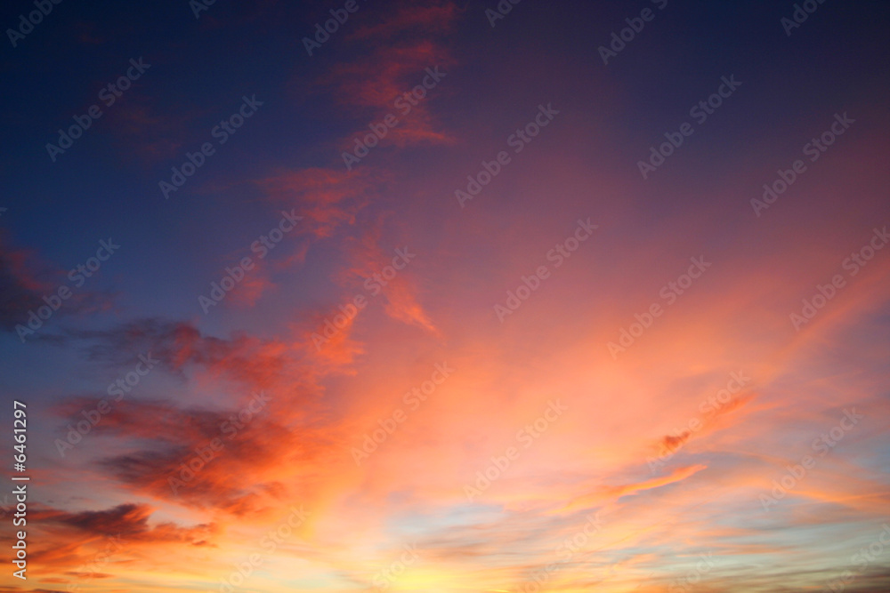 Naklejka premium roter himmel