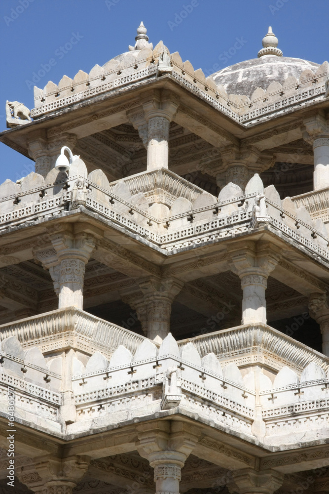 Fototapeta premium ranakpur,balcons du temple