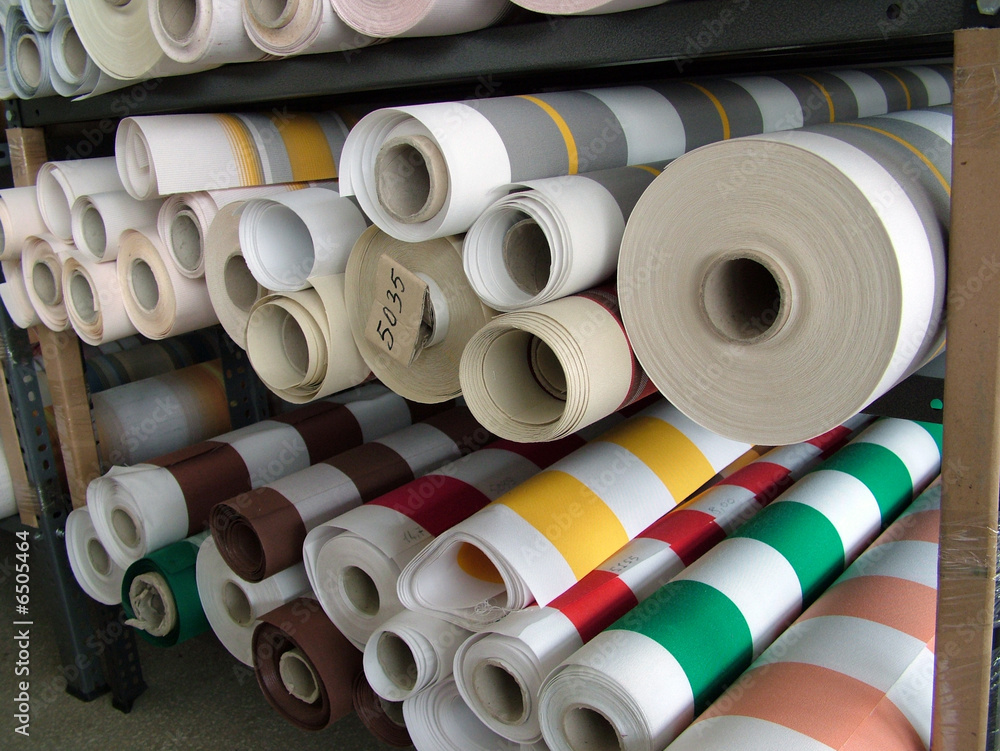 rotoli di tessuto per tende 3 Stock Photo | Adobe Stock