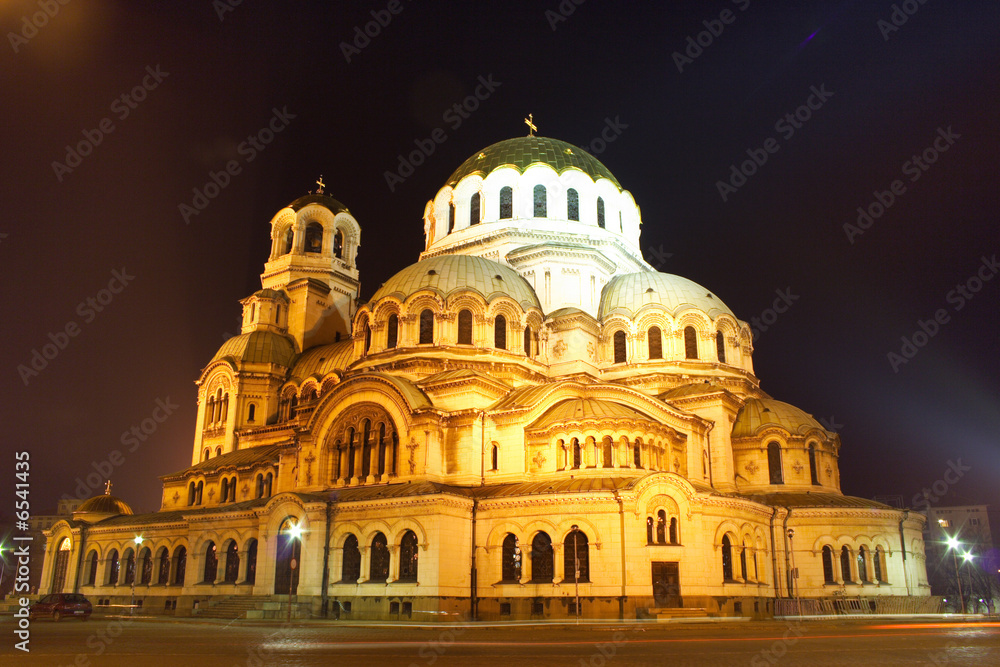 The biggest cathedral in Bulgaria by night