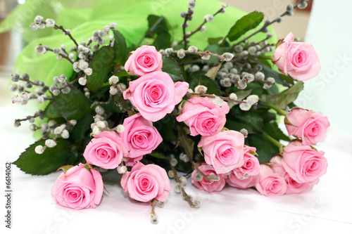 Pink roses bouquet