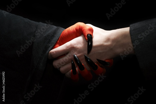 Konstfotografi Handshake with Devil