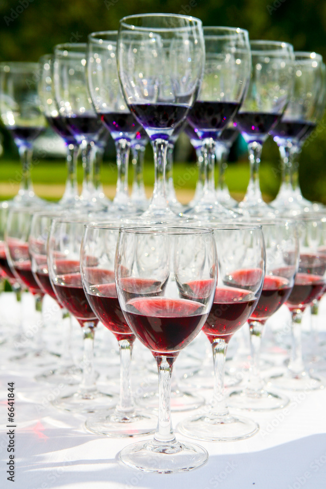 Verres de cocktail au fruits rouges et bleu Verres de cocktail au fruits rouges et bleu