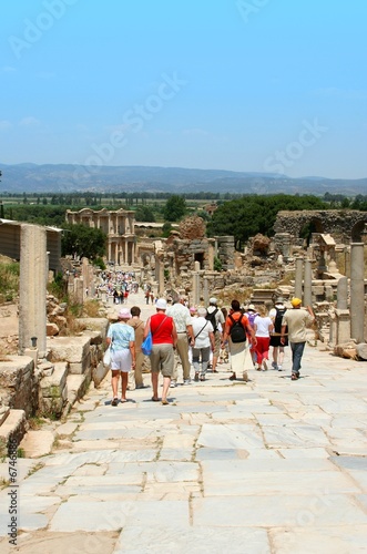 Travellers in antiquity greek city - Ephesus