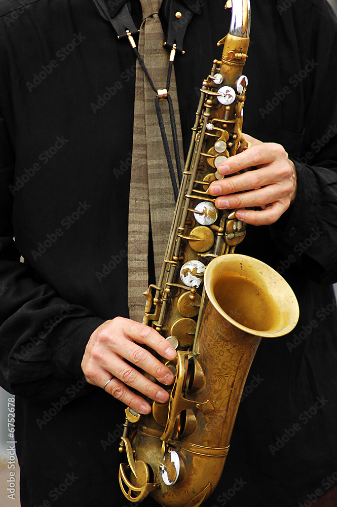 Naklejka premium Saxophoniste