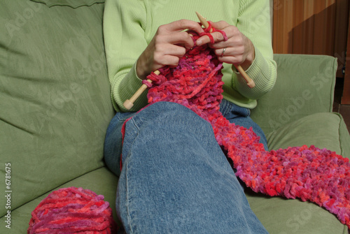 knitting © greenstockcreative