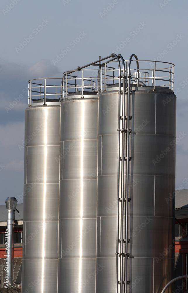 silos