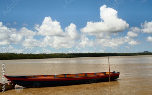 une pirogue