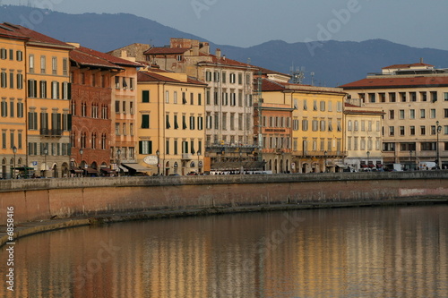 Pisa Riverside