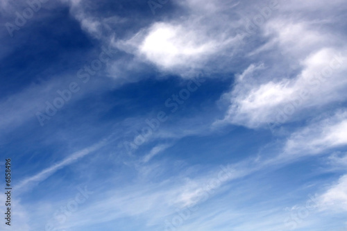 Fototapeta Naklejka Na Ścianę i Meble -  fluffy sky