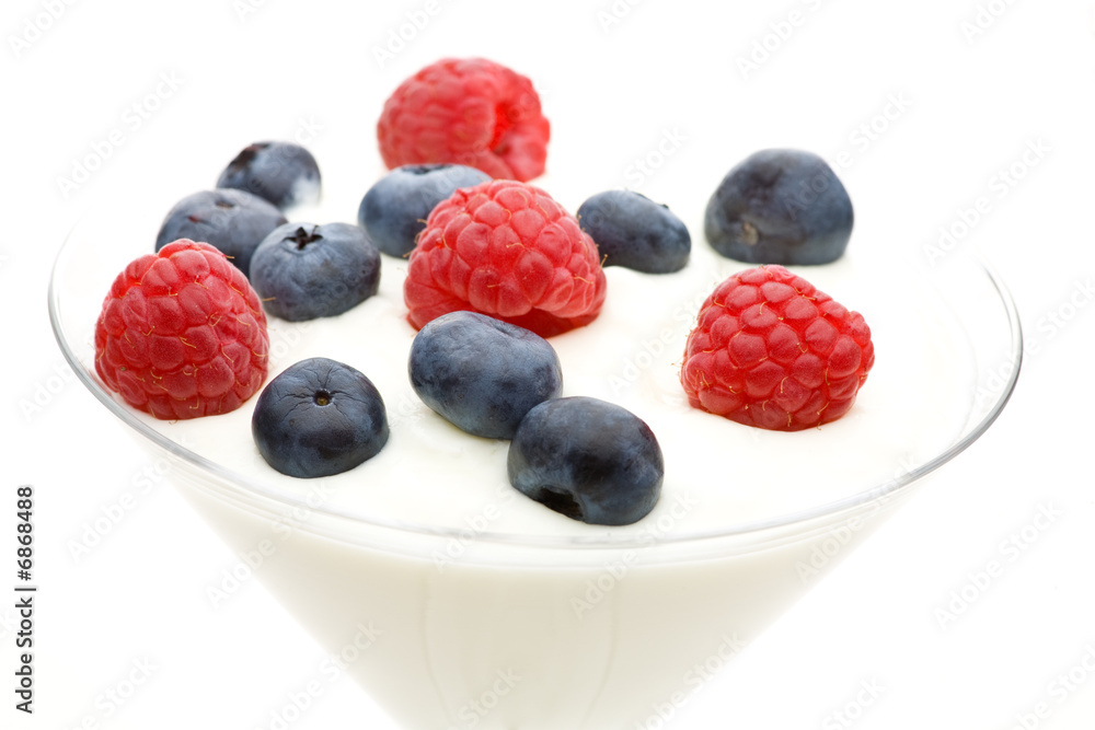 Frische Früchte auf Yoghurt Frische Früchte auf Yoghurt