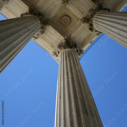 marble columns at Supreme court