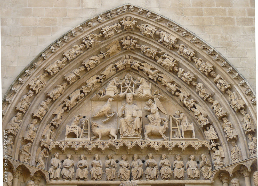 puerta gotica
