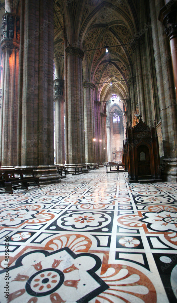 Obraz premium Cathedral Domo Inside view