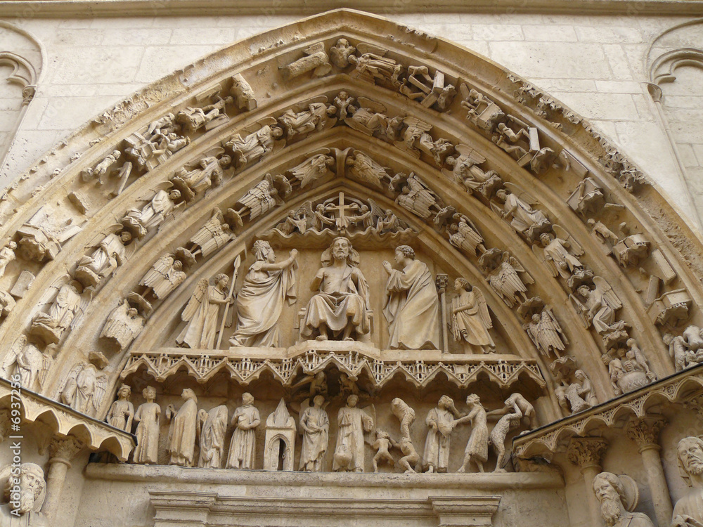 puerta gotica