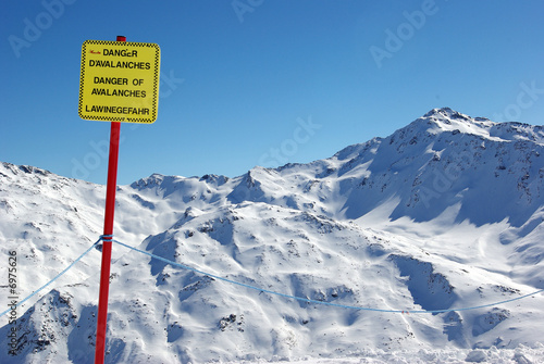 Avalanches warning