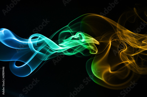 Color smoke