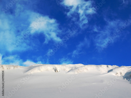 Snow cliff