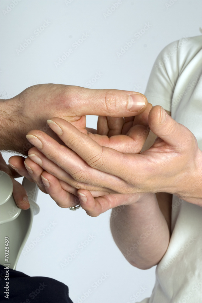 Arzt - Doktor - Medizin - Patient - Hand - Hände