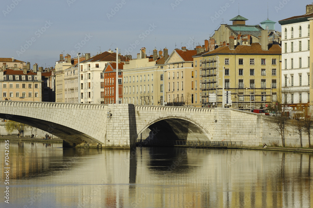 Fototapeta premium France; Lyon or Lyons: view of the old district and the bridge