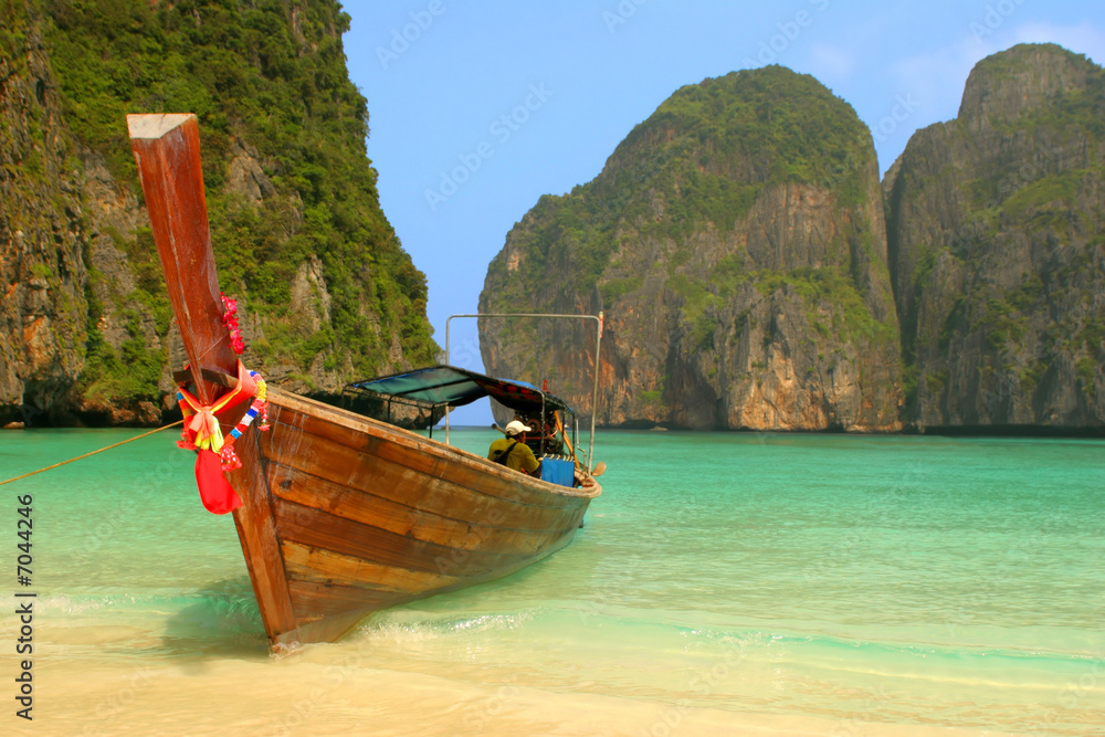 Fototapeta premium Boatin lagoon