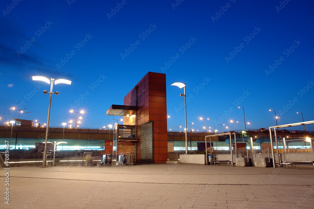 Fototapeta premium Railway station entrance by night, Krakow, Poland