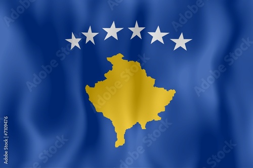 drapeau kosovo froissé crumpled flag photo