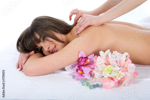 relax massage to the girl