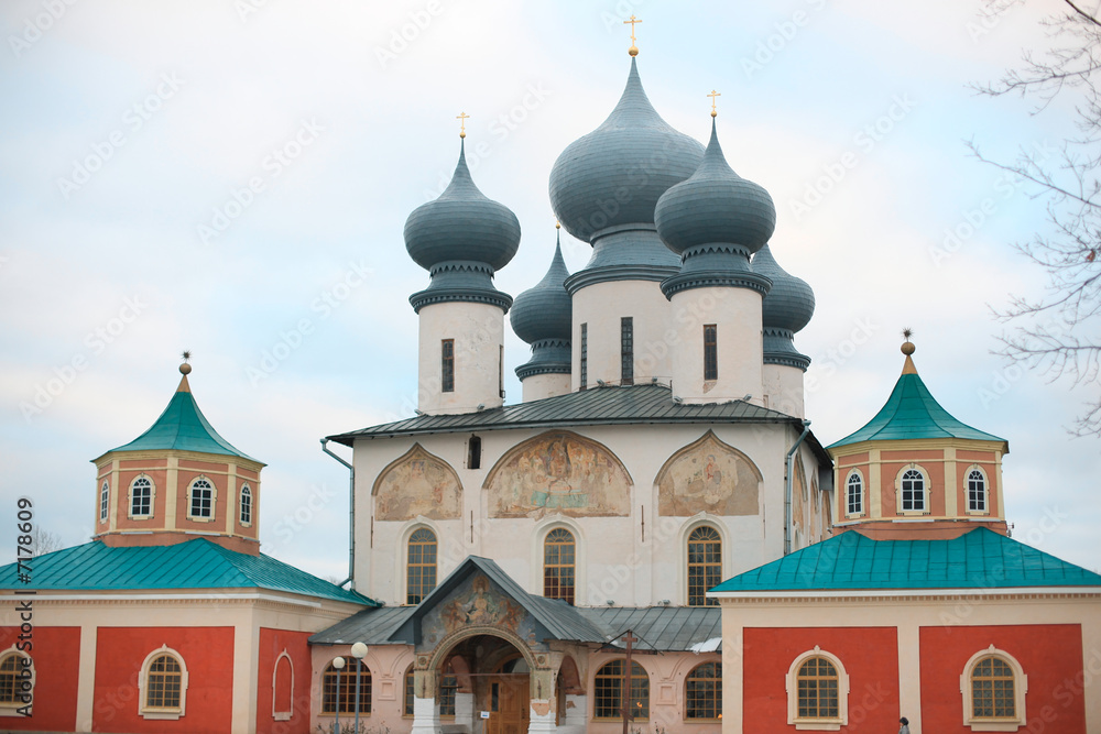 Tikhvin dormition monastery