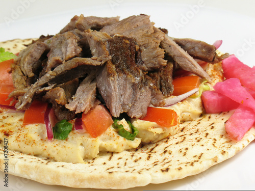 Shawarma Beef With Hummus